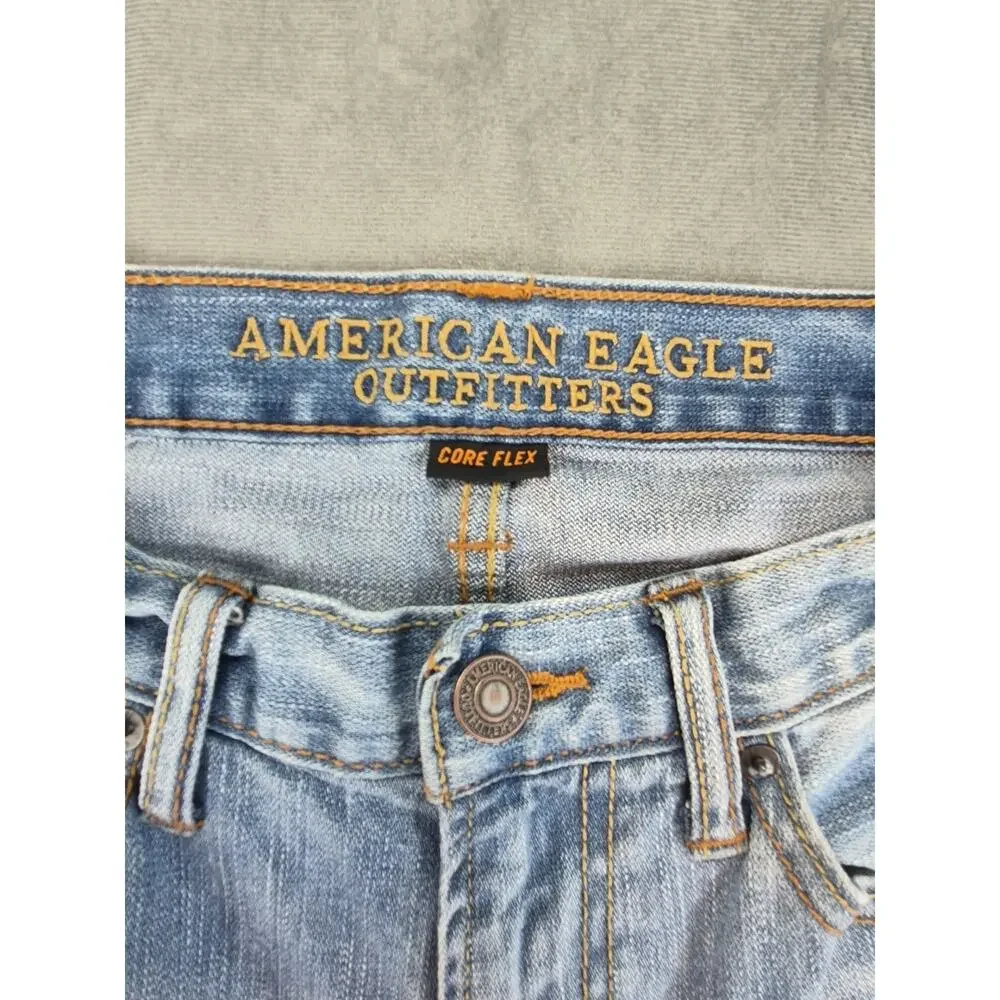 American Eagle Core Flex Original Straight 30x34 Light Washed Blue Jeans